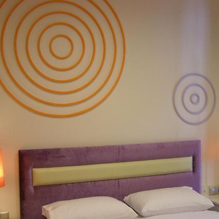 Room "Frog" In A Neoclasical House Kastoria Luaran gambar